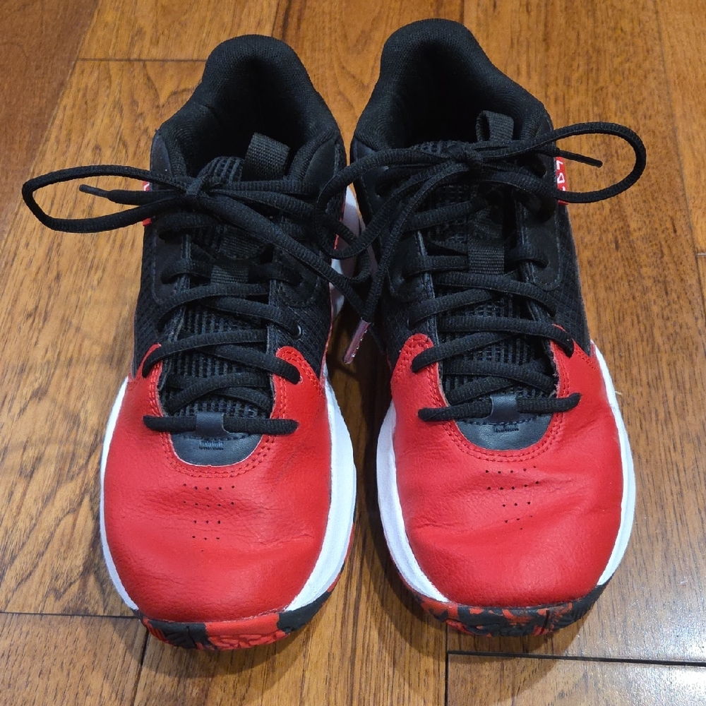 Under Armour Men's Basketball Sneakers
